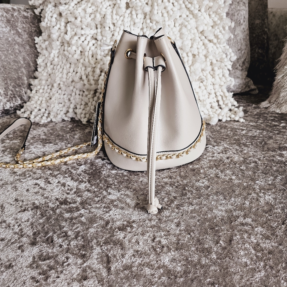 Bucket Bag